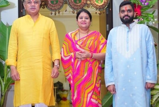 “मी पेपर फोडणार नाही…!” राणा पाटलांची गुगली; नवरा म्हणतो ‘वेट अँड वॉच’, पोरगं म्हणतं ‘गेम ओव्हर’!