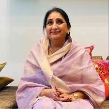 धाराशिवची लेक, महाराष्ट्राची ‘पॉवर फुल’ कारभारी!