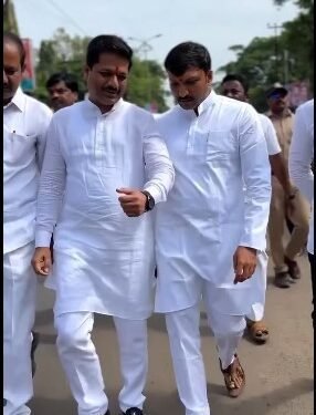 ‘सत्तेच्या लालसेत आशेचा दिवा पेटवणारा नेता’…