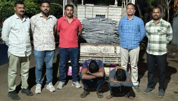 पवनचक्कीच्या तारा चोरणारी टोळी जेरबंद; स्थानिक गुन्हे शाखेची मोठी कारवाई