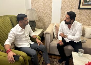 शिंदेंच्या शिवसेनेत ‘अंतर्गत सर्जिकल स्ट्राईक’! धाराशिवच्या राड्यानंतर सोलापुरातून ‘बरखास्त’चे आदेश?