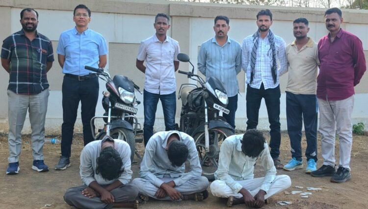 येडेश्वरी यात्रेत भाविकांना लुटणारी टोळी गजाआड; स्थानिक गुन्हे शाखेची कारवाई, १ लाख ३० हजारांचा मुद्देमाल जप्त