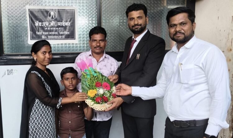 कायदा हरला, लेकाचा ‘निकाल’ जिंकला! ८ वर्षांच्या पोराच्या एका वाक्याने आई-बापाचा ३ वर्षांचा ‘इगो’ एका सेकंदात ‘शून्य’