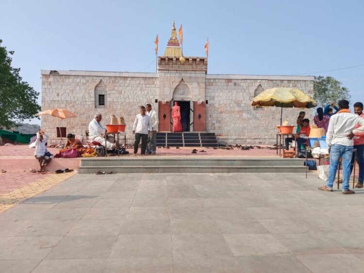 येरमाळा : मलकापूरमध्ये तलावात बुडून १५ वर्षीय वारकरी मुलाचा दुर्दैवी मृत्यू