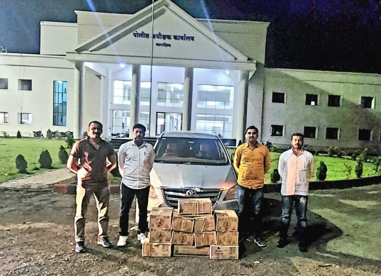 इलोव्हा कारमधून विदेशी दारूची चोरटी वाहतूक; स्थानिक गुन्हे शाखेची येडशीत कारवाई, ६ लाखांचा मुद्देमाल जप्त