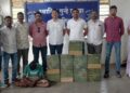 ‘धूम’ स्टाईल चोरीचा पर्दाफाश! महामार्गावर धावत्या टेम्पोवर चढून ‘व्हिस्की’चे बॉक्स लांबवणारा स्थानिक गुन्हे शाखेच्या जाळ्यात; १.२३ लाखांचा माल जप्त