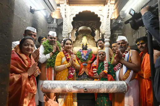 २० वर्षांच्या निस्सीम भक्तीला साद: धाराशिवच्या माने दांपत्याला मिळाला विठ्ठल-रुक्मिणी महापूजेचा मान