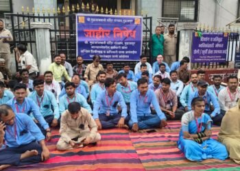तुळजाभवानी मंदिर अधिकाऱ्यांना शिवीगाळ प्रकरण: कर्मचाऱ्यांमध्ये दहशतीचे वातावरण