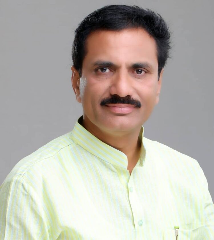 काळे अपमान प्रकरण तापले; मुख्यमंत्री, प्रदेशाध्यक्ष आणि मंत्र्यांची भेट घेणार शिष्टमंडळ, भाजपची जुनी टीम आक्रमक