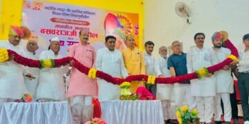 धाराशिव भाजपचे ‘कुरुक्षेत्र’: कमळाच्या बागेत ‘प्रायव्हेट लिमिटेड’चा राडा!