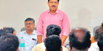मराठवाड्याच्या विकासावरून शिवसेना (UBT) आक्रमक; ‘तुमसे ना हो पायेगा!’ आंदोलनाची तयारी