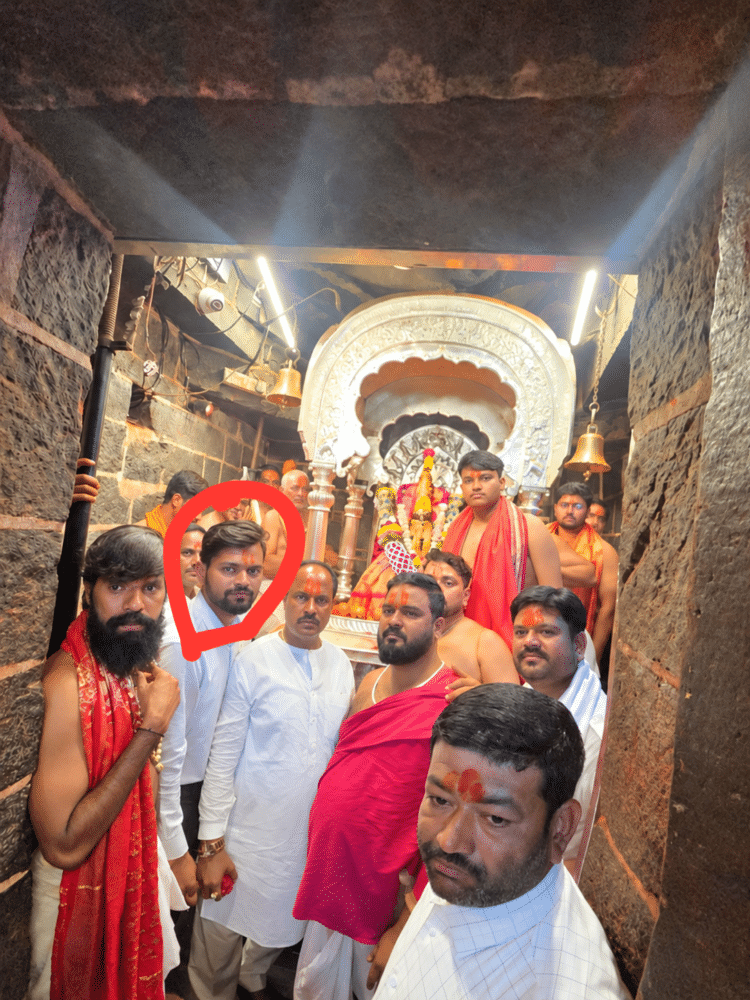  तुळजाभवानीच्या दरबारात वशिलेबाजीचा ‘मटका’; सत्ताधाऱ्यांच्या लाडक्यांचा नंगानाच!